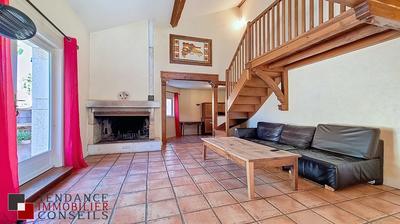 Maison - 170 m² - 7 pièces