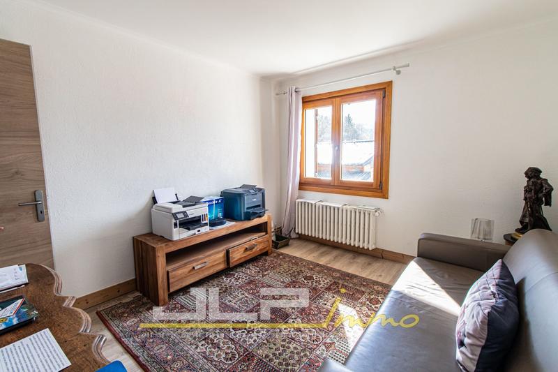 Appartement - 100 m² - 4 pièces
