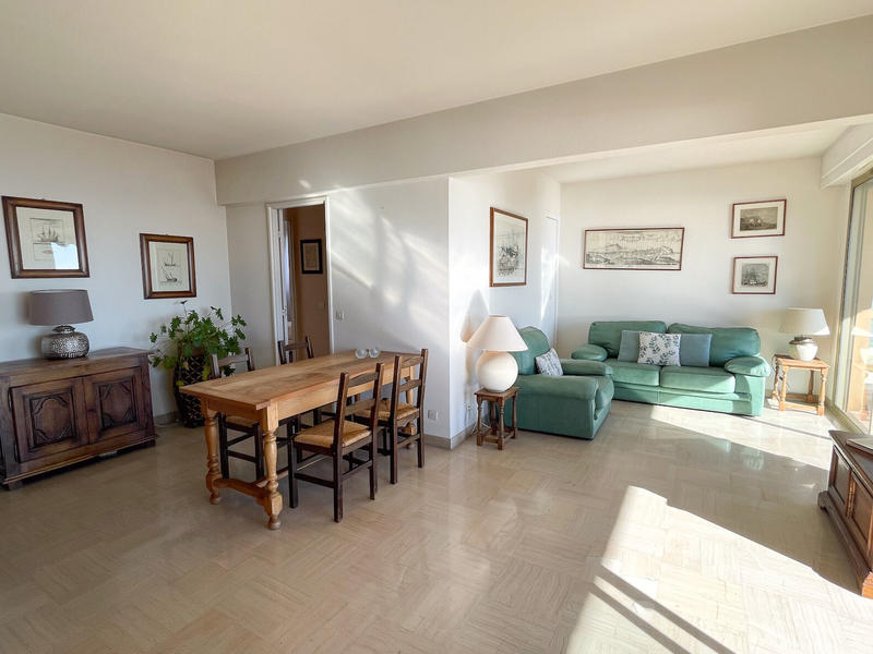 Appartement - 67 m² - 3 pièces