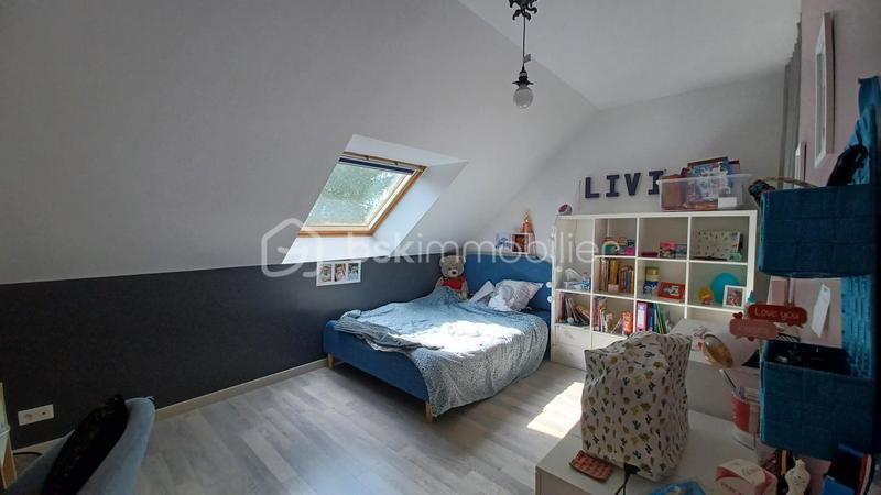 Maison - 150 m² - 9 pièces