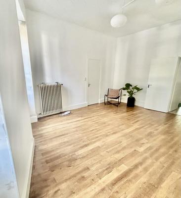 Bureau - 50 m² - 3 pièces