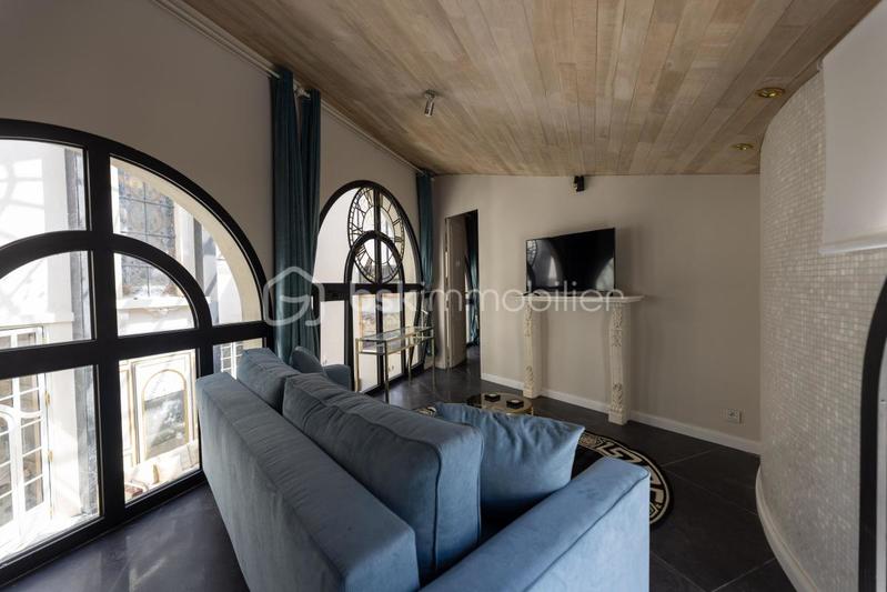 Immeuble - 600 m² - 14 pièces