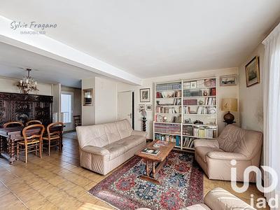 Appartement - 96 m² - 5 pièces