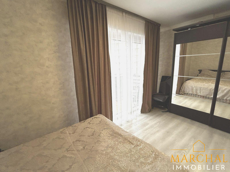 Appartement - 70 m² - 3 pièces