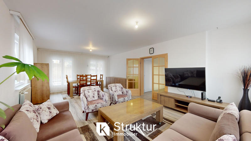 Maison - 310 m² - 12 pièces