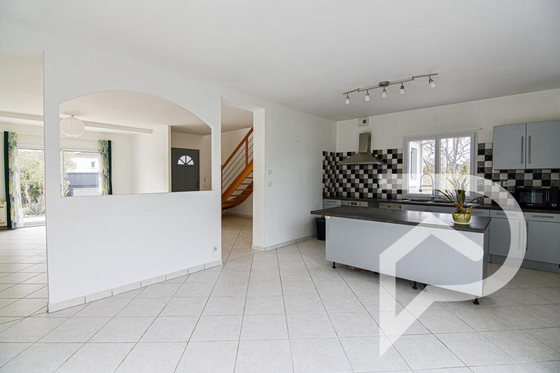 Maison - 150 m² - 5 pièces