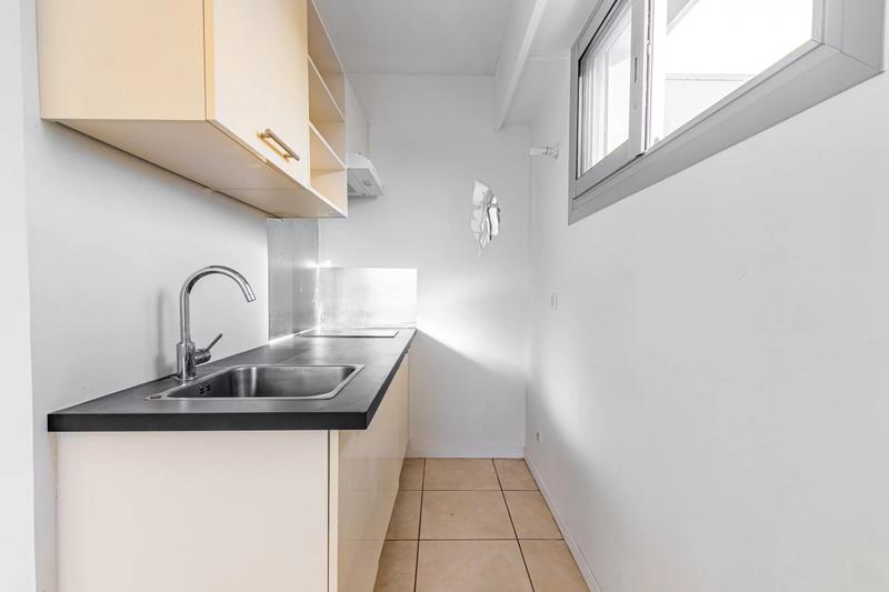 Studio - 24 m² - 1 pièce