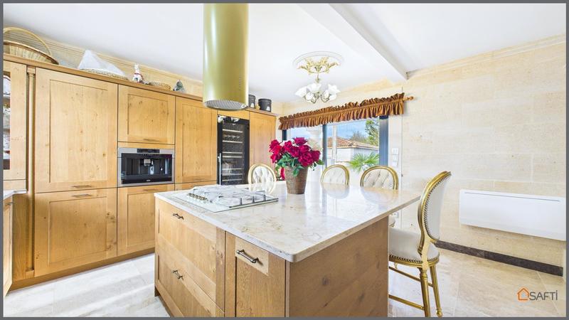 Maison - 101 m² - 6 pièces