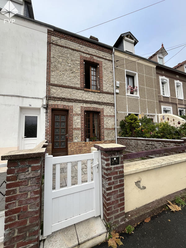 Maison - 63 m² - 5 pièces
