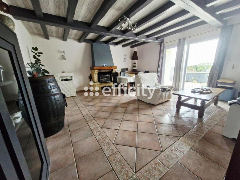 Maison - 171 m² - 5 pièces