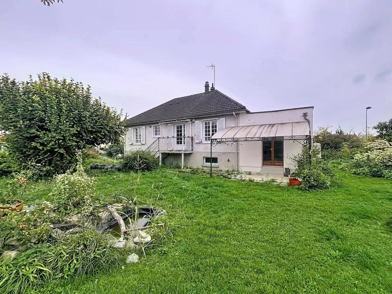 Maison - 110 m² - 4 pièces