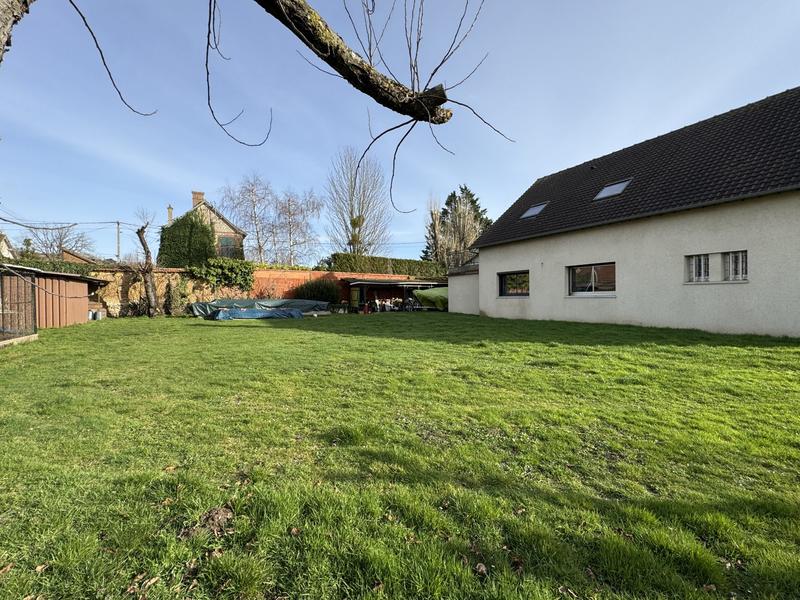 Maison - 210 m² - 6 pièces