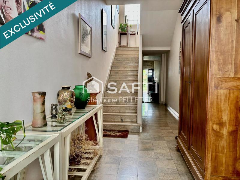 Maison - 200 m² - 5 pièces