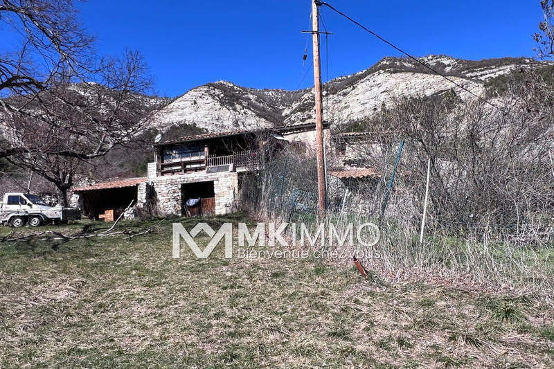 Maison ancienne - 175 m² - 4 pièces