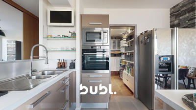 Appartement - 125 m² - 6 pièces