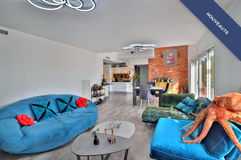 Villa - 171 m² - 8 pièces