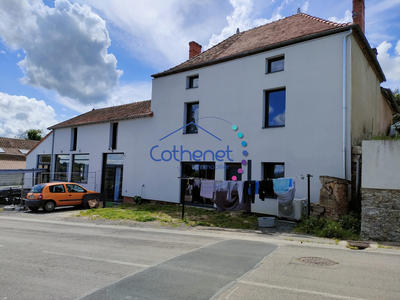 Maison ancienne - 252 m² - 8 pièces