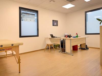 Local commercial - 104 m² - 4 pièces