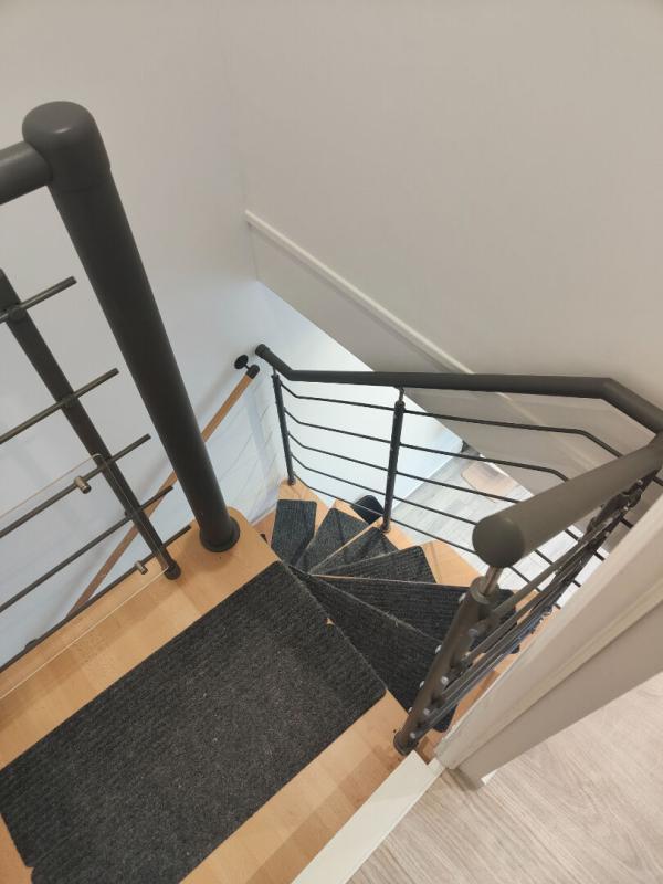 Maison - 80 m² - 8 pièces