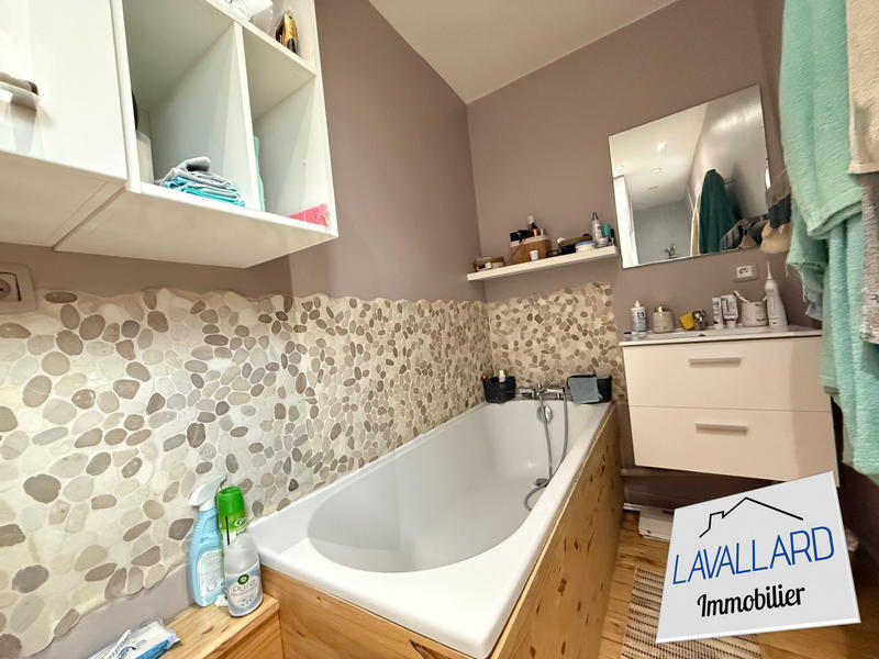 Maison - 60 m² - 4 pièces