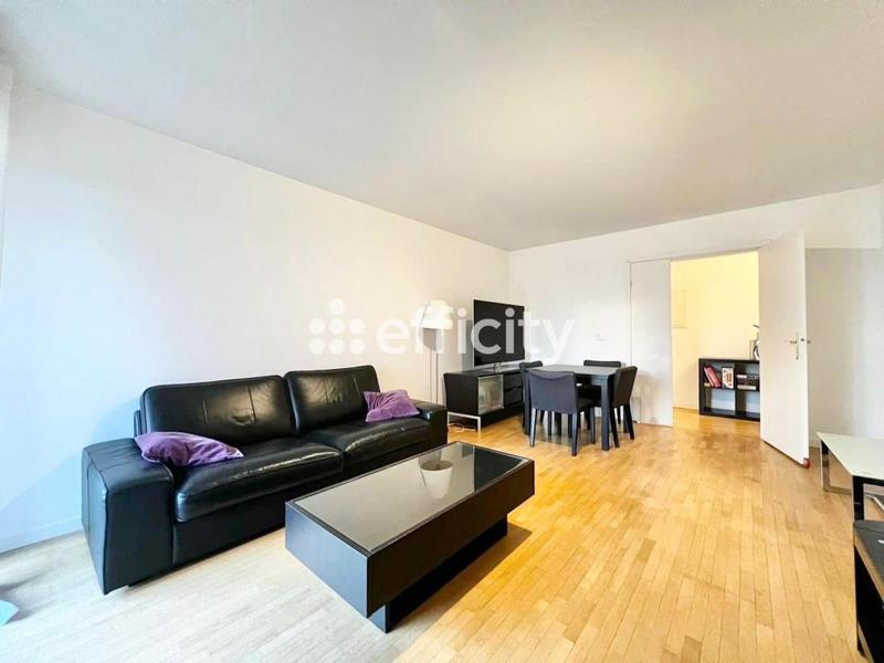 Appartement - 77 m² - 3 pièces