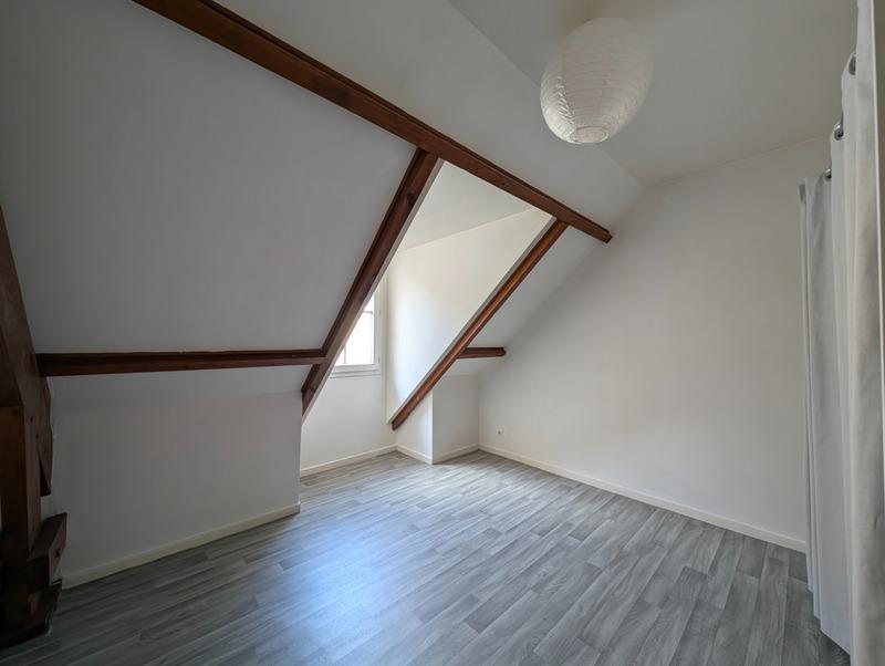 Duplex - 97 m² - 5 pièces