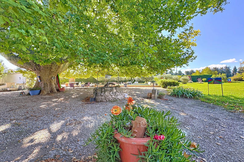 Maison - 197 m² - 8 pièces