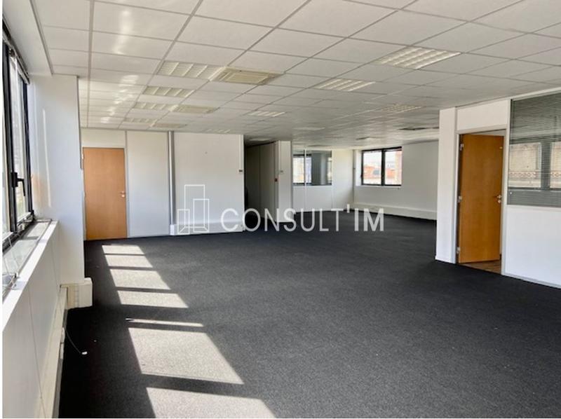 Bureau - 258 m²