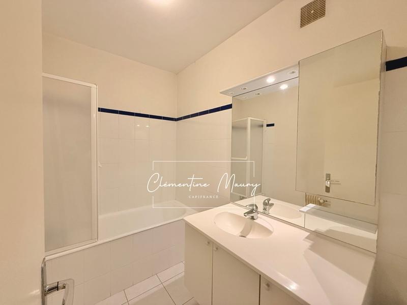 Appartement - 87 m² - 4 pièces