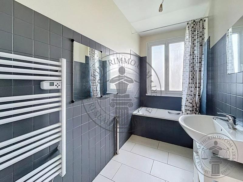 Maison - 77 m² - 4 pièces