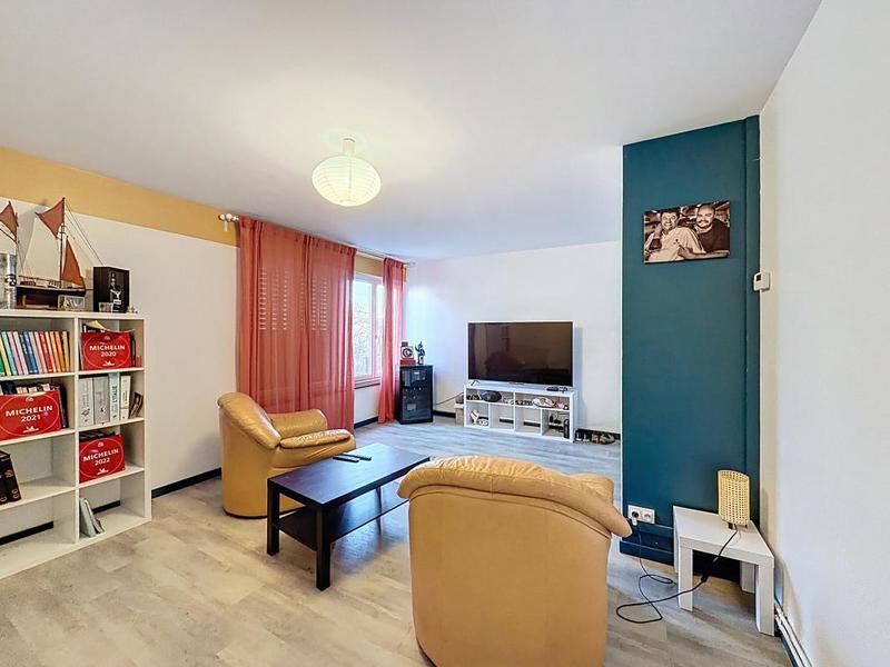 Appartement - 70 m² - 3 pièces