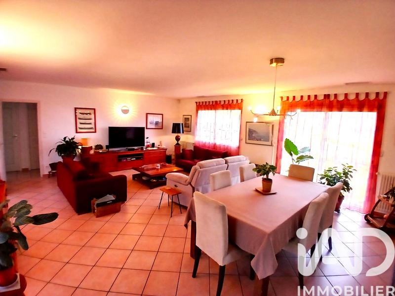 Maison de maîtres - 176 m² - 6 pièces