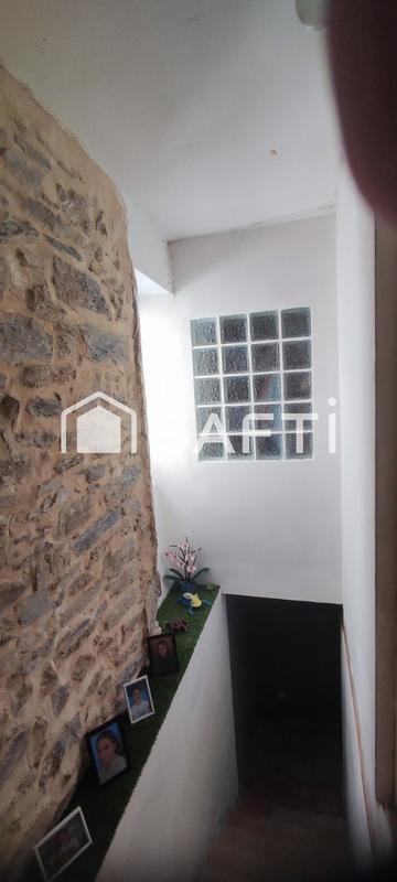 Maison - 180 m² - 5 pièces