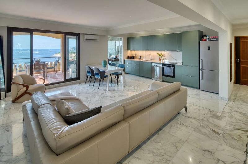 Appartement - 96 m² - 4 pièces