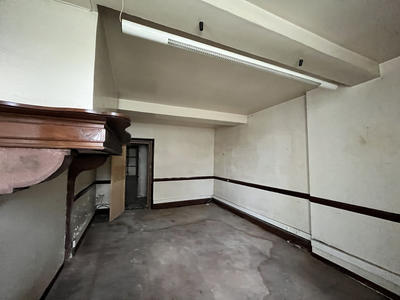 Maison - 350 m² - 12 pièces