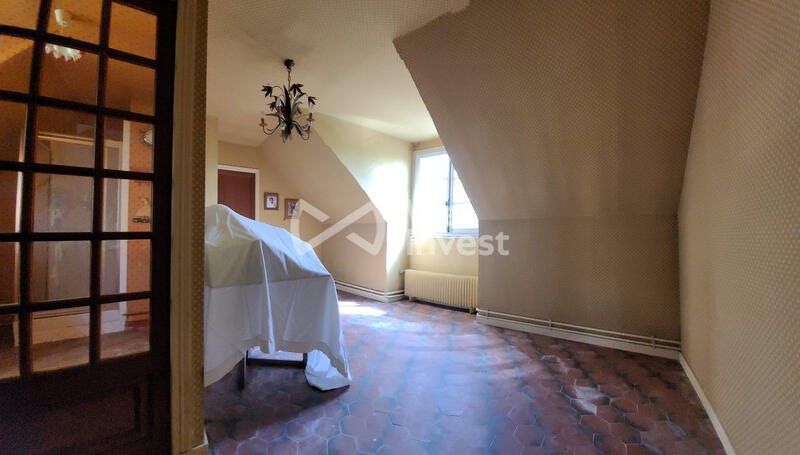 Maison traditionnelle - 134 m² - 6 pièces