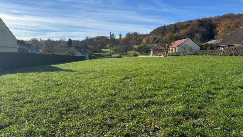 Terrain constructible - 1 315 m²
