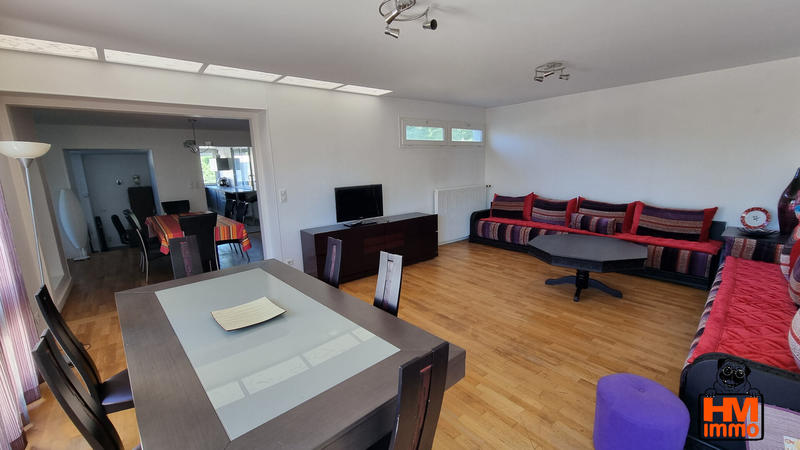 Demeure - 297 m² - 7 pièces