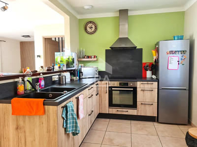 Maison - 80 m² - 3 pièces