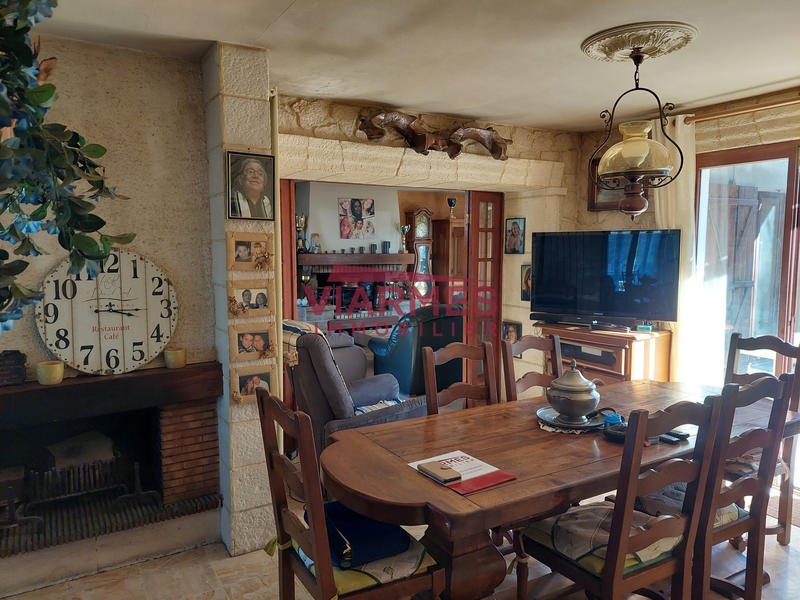 Maison - 138 m² - 6 pièces