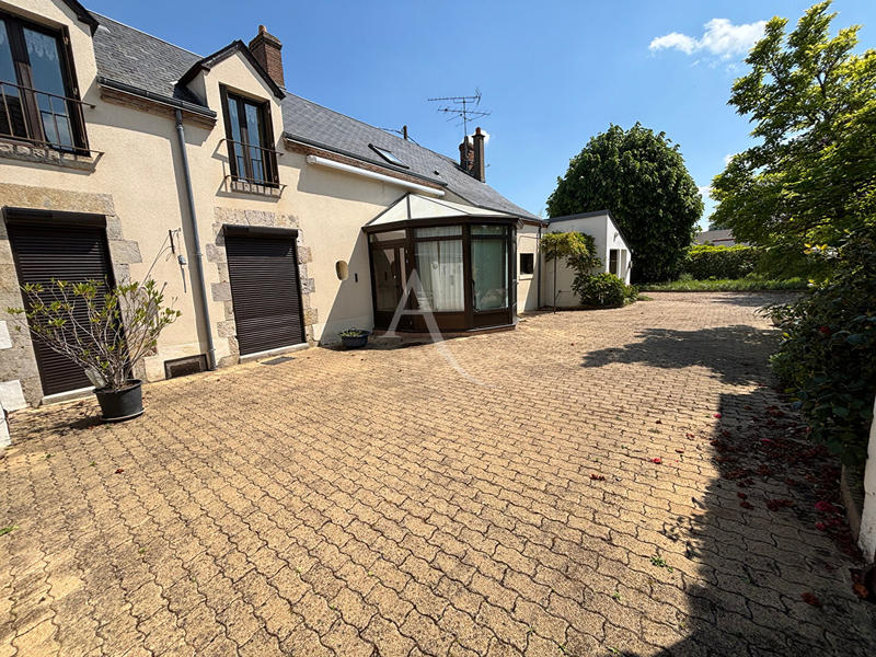 Maison - 165 m² - 5 pièces