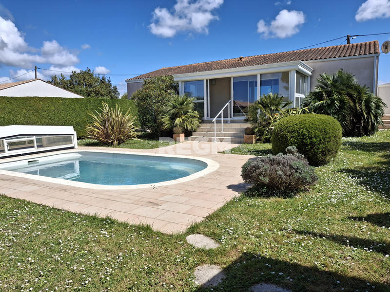 Maison - 100 m² - 4 pièces