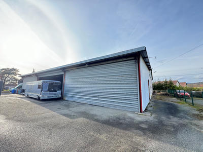 Local commercial - 900 m²