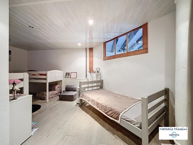 Maison en pierre - 240 m² - 5 pièces