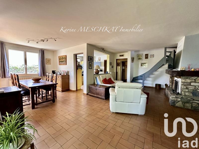 Maison - 164 m² - 7 pièces