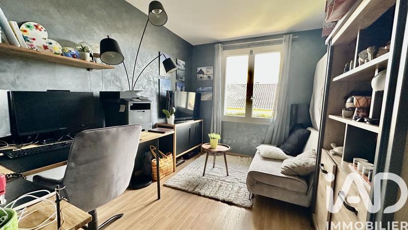 Maison - 137 m² - 7 pièces