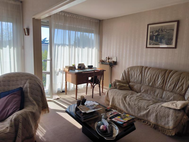 Appartement - 87 m² - 4 pièces