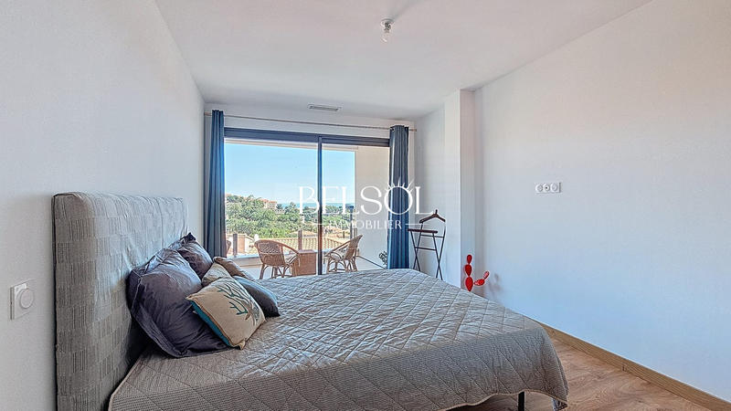 Maison contemporaine - 195 m² - 6 pièces