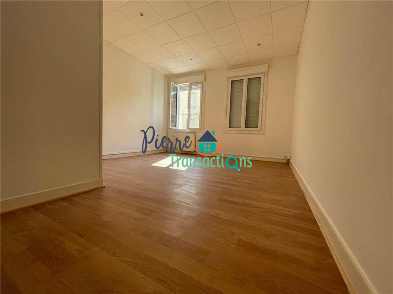 Appartement - 84 m² - 4 pièces
