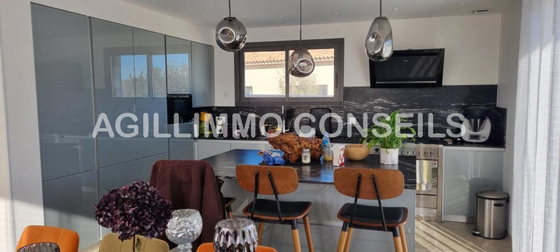 Villa - 150 m² - 5 pièces